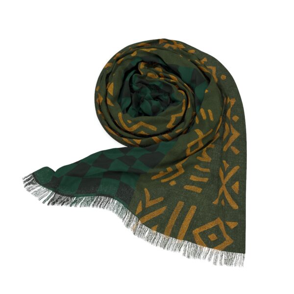 Trendy Geometric Light Scarf for Everyday Wear